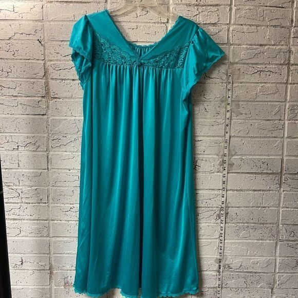 Vintage Teal Shadowline Lace Nightgown Medium - Picture 2 of 10